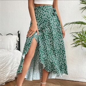 Green maxi floral skirt wrap